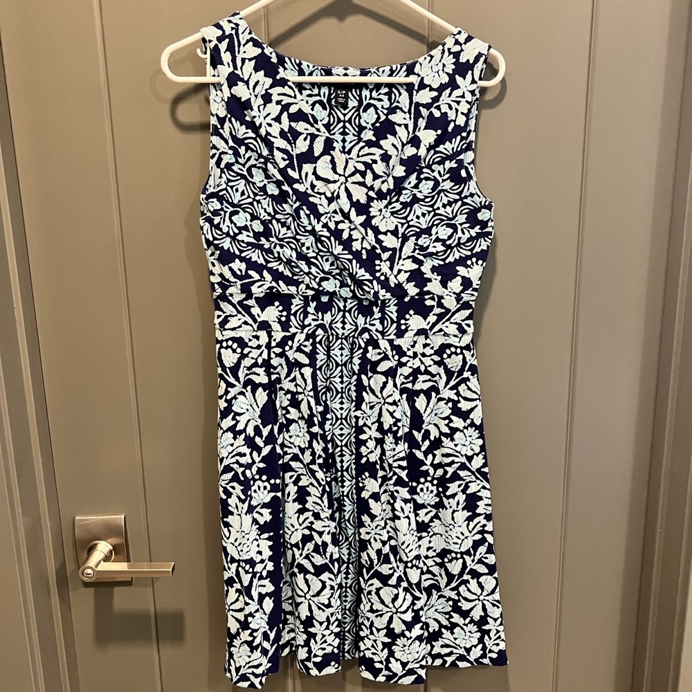 Beautiful dress.